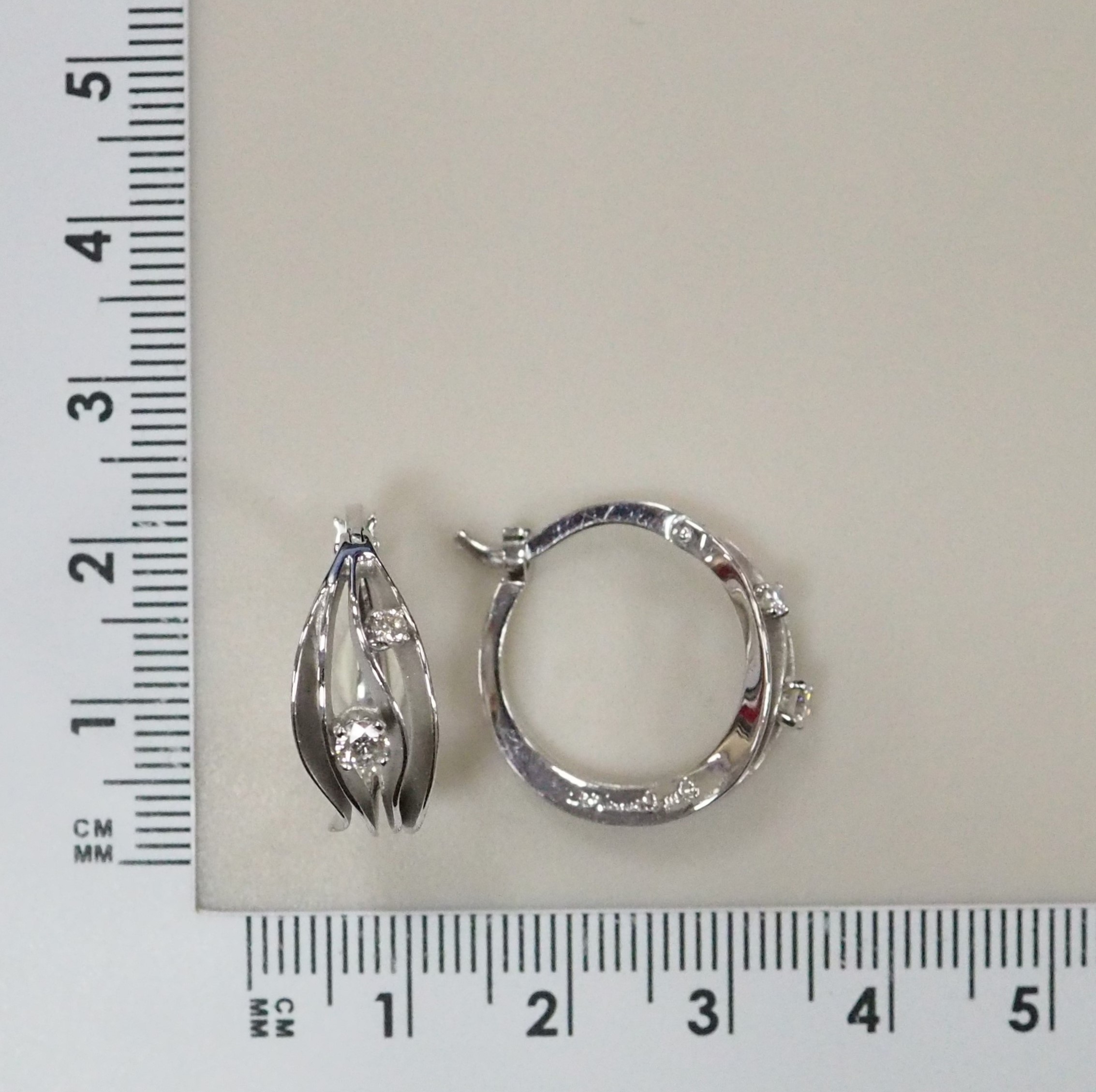 10511-000932 Серьги (Au 585)